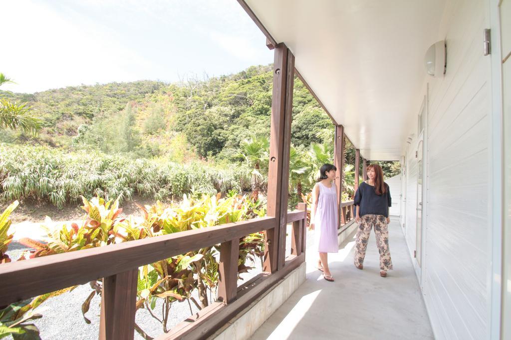 美阿丹海滩酒店 龙乡町 外观 照片